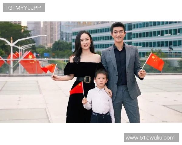 足球明星父亲亲临赛场见证儿子精彩表现感动满满